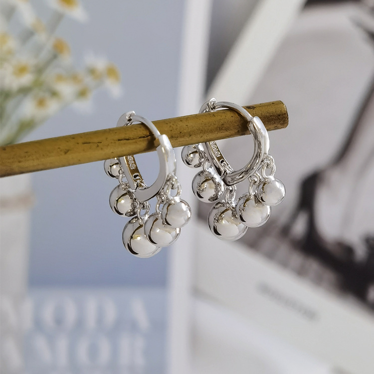 EH602049心形银珠流苏耳扣