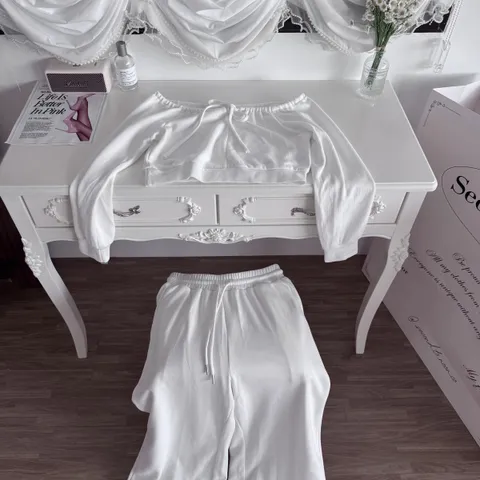 image_01CCF87D-FF85-4307-944A-AB7493A7A24E_1761745955