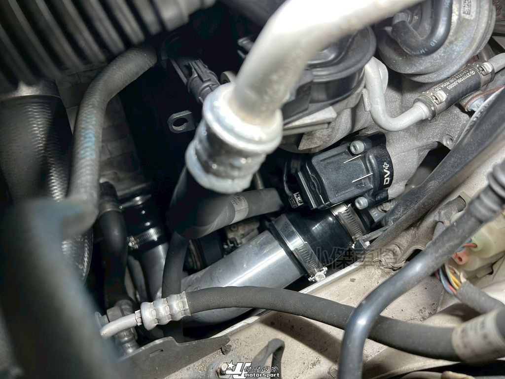 LINE_ALBUM_2026214 _1_260305_29