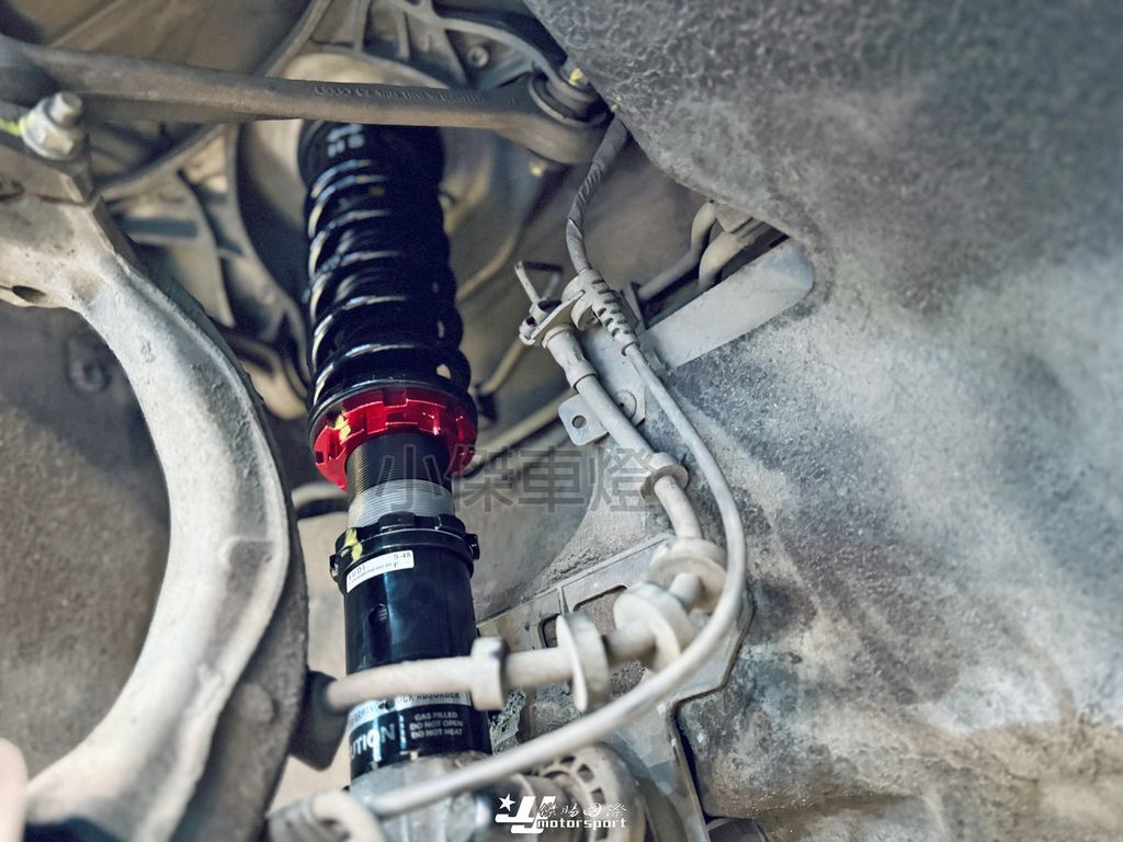 LINE_ALBUM_202639_260310_30