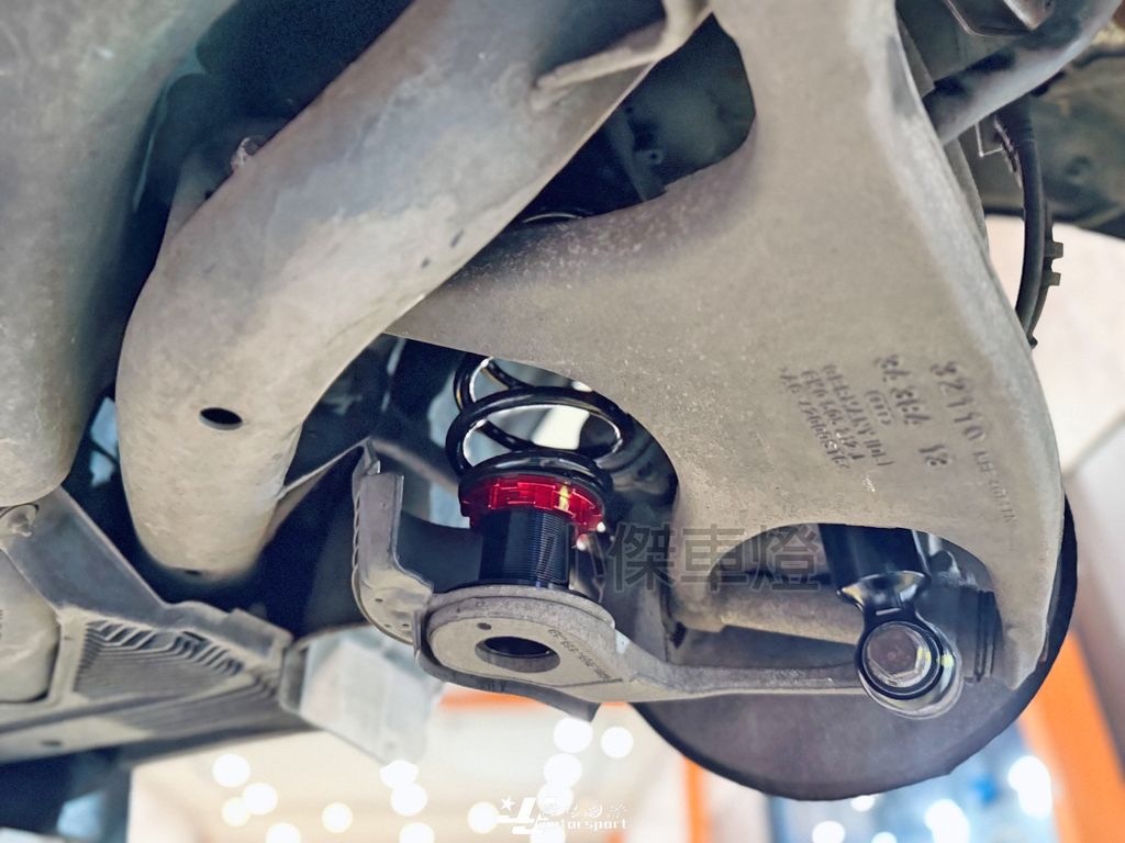 LINE_ALBUM_202639_260310_35