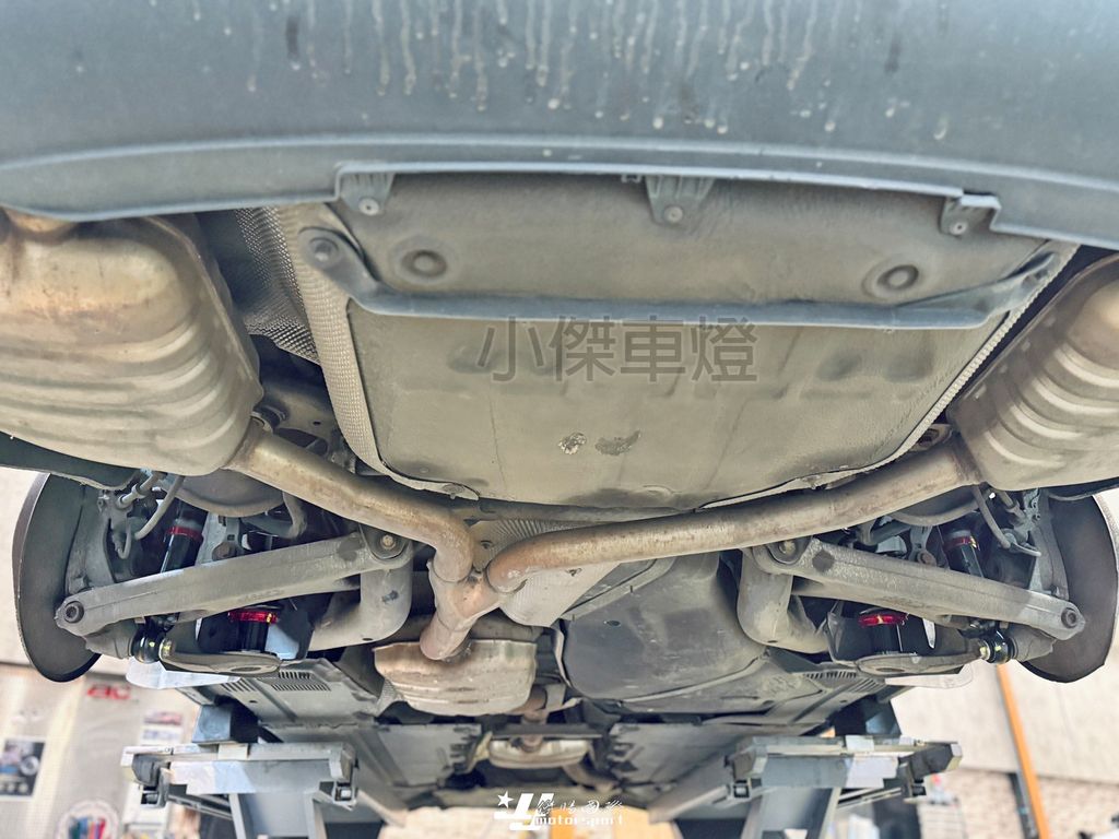 LINE_ALBUM_202639_260310_37