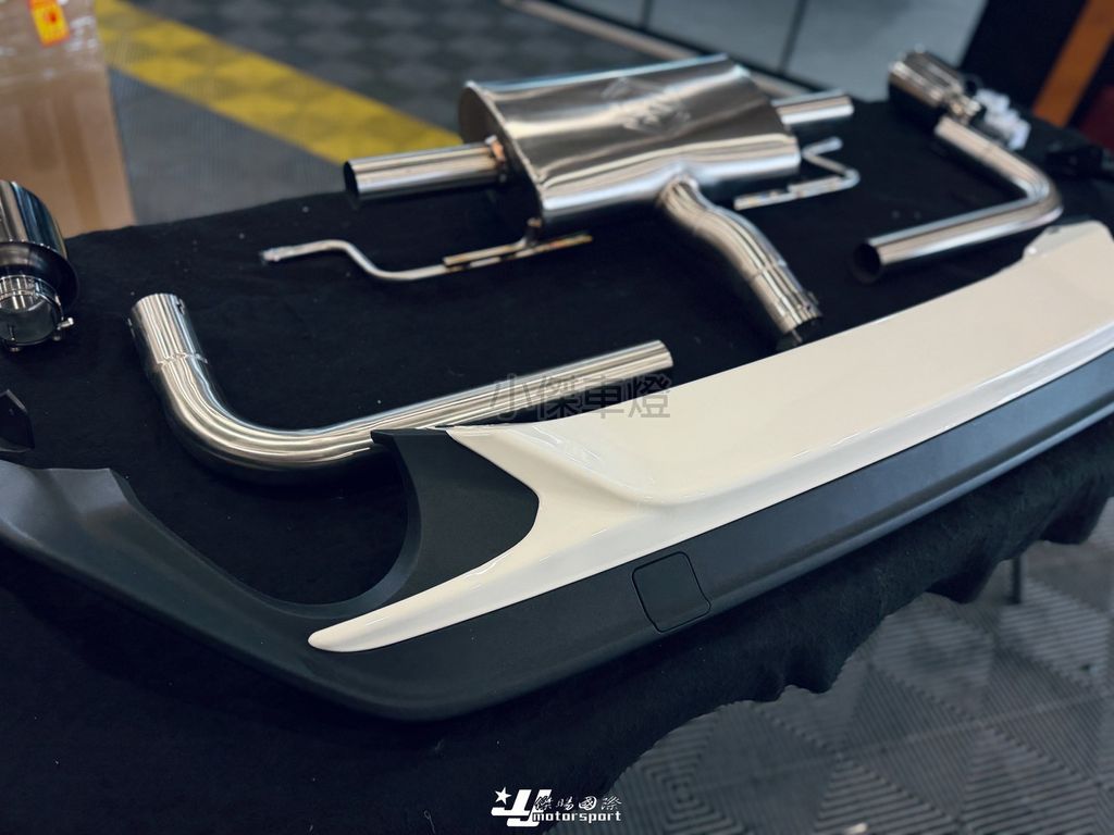 LINE_ALBUM_2026214 _1_260309_42