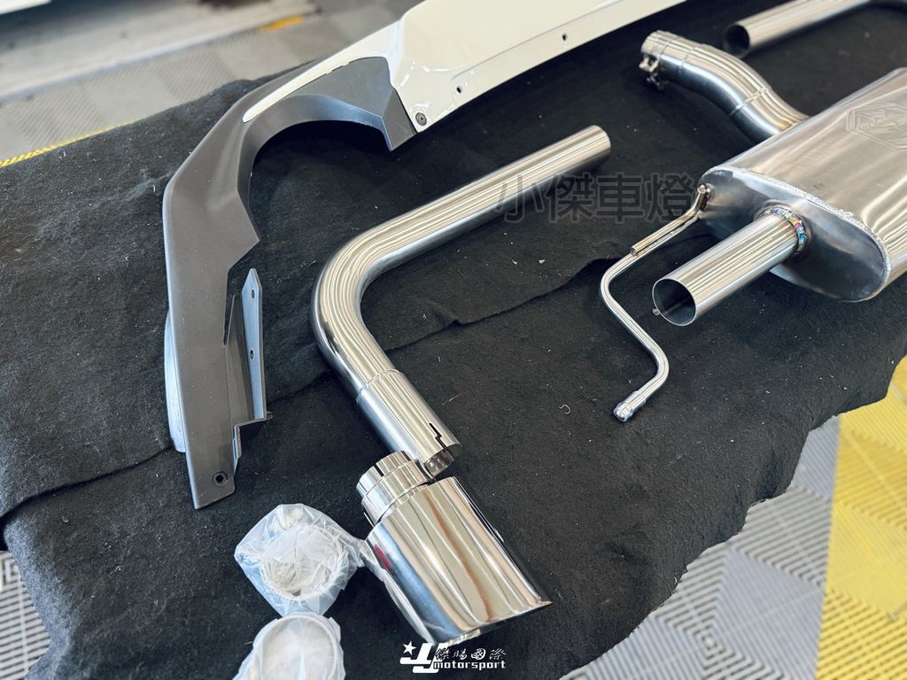 LINE_ALBUM_2026214 _1_260309_41