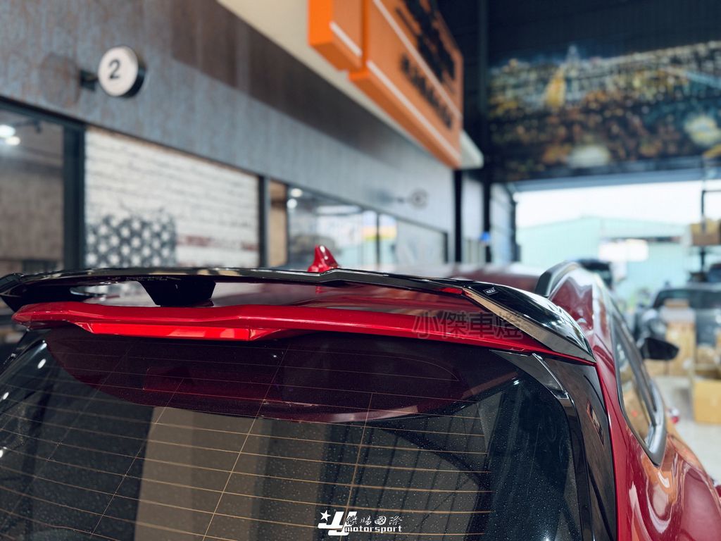 LINE_ALBUM_202639_260312_16