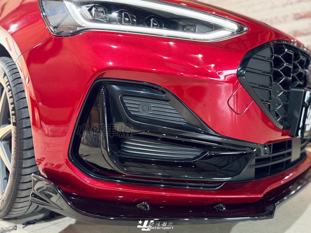 LINE_ALBUM_202639_260312_24