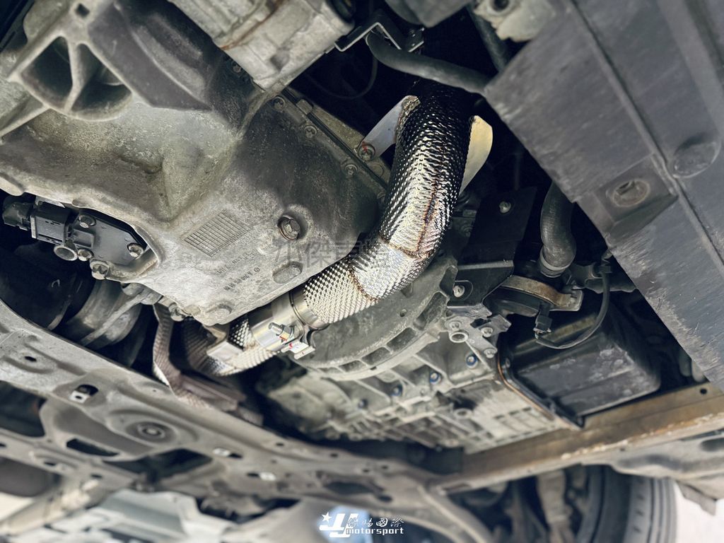 LINE_ALBUM_202639_260313_25