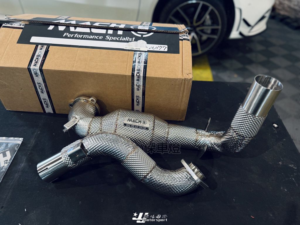 LINE_ALBUM_202639_260313_11