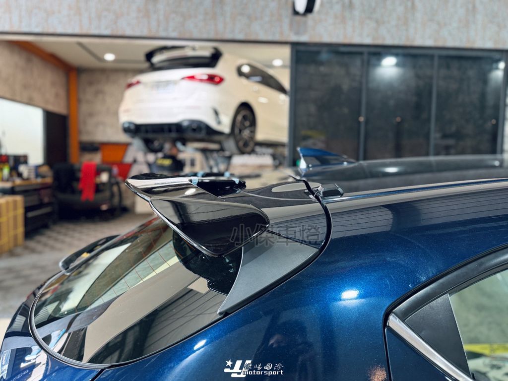 LINE_ALBUM_202639_260313_7