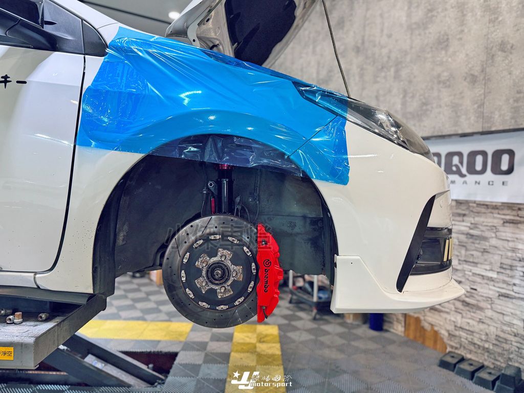 LINE_ALBUM_202639_260316_79