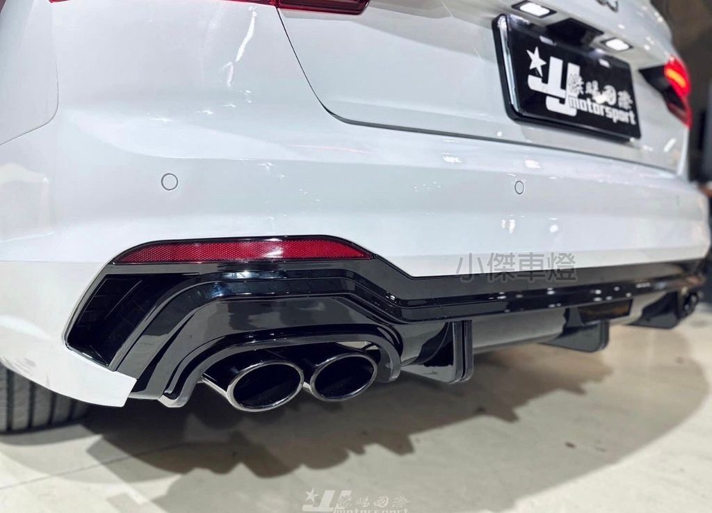 LINE_ALBUM_2024412_240429_252