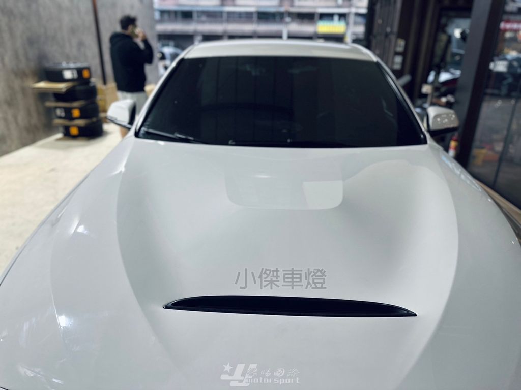 LINE_ALBUM_202435_240308_25