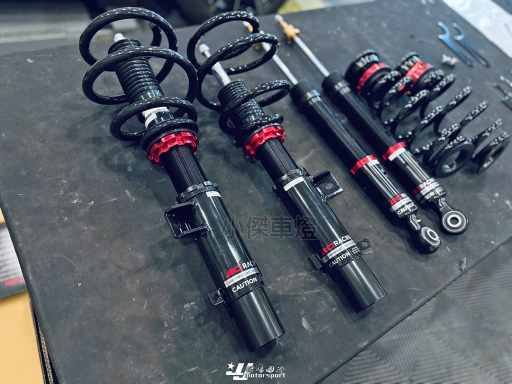 LINE_ALBUM_202639_260319_30