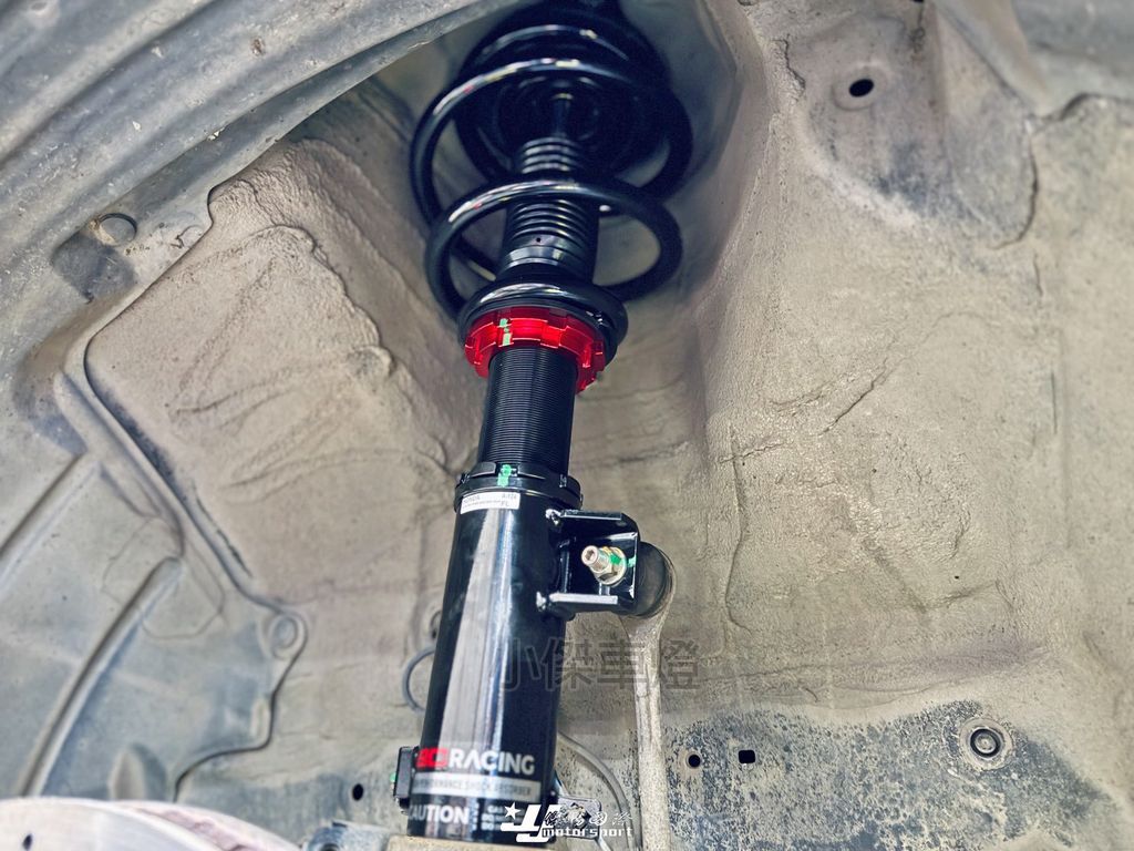 LINE_ALBUM_202639_260319_37