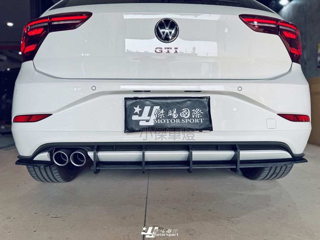 LINE_ALBUM_202639_260320_8