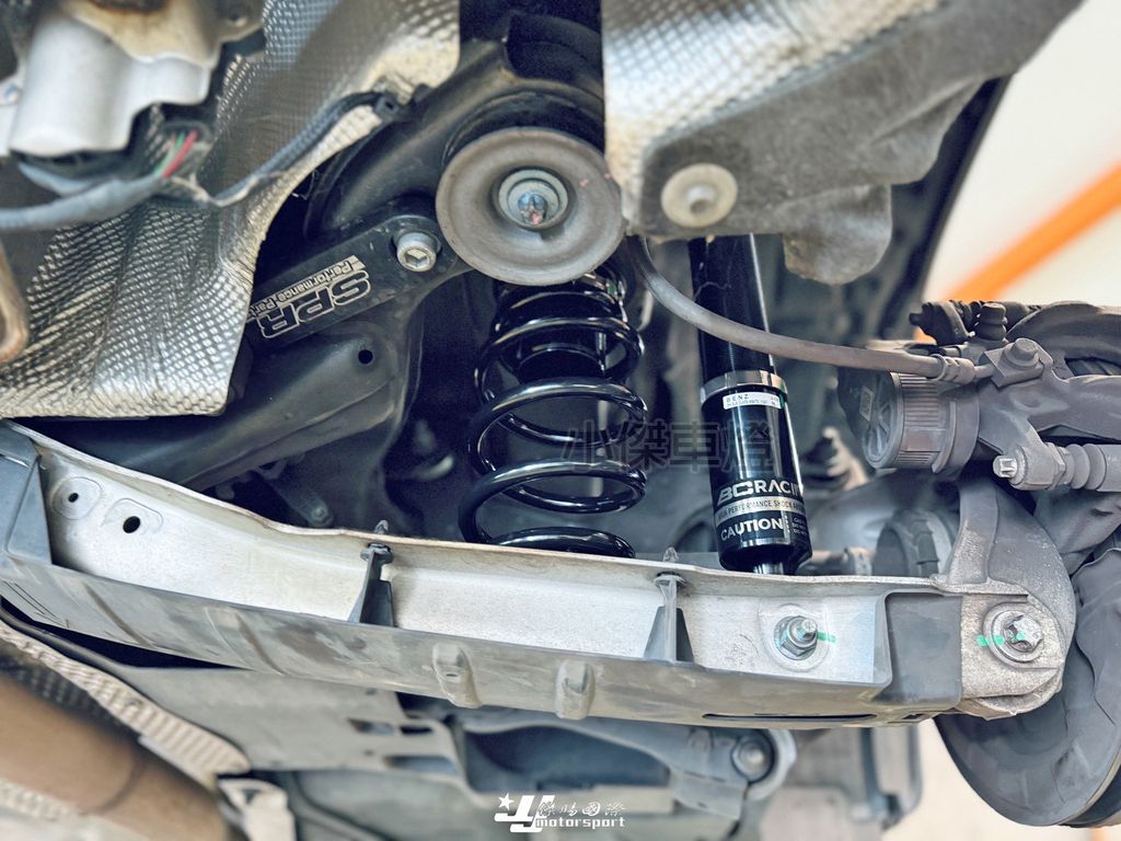 LINE_ALBUM_202639_260320_35