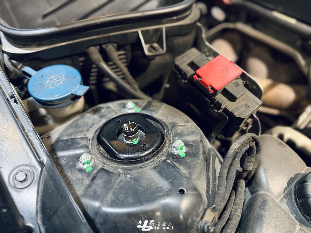 LINE_ALBUM_202639_260321_29