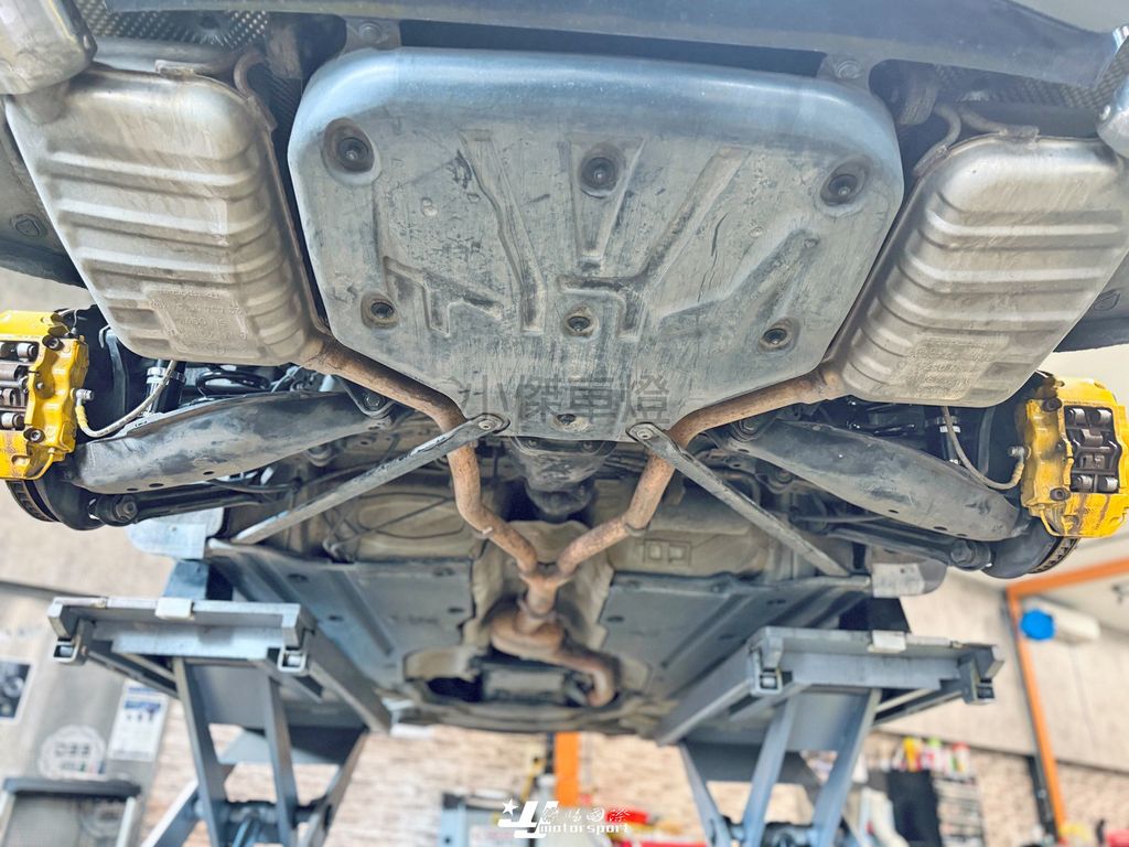 LINE_ALBUM_202639_260321_28