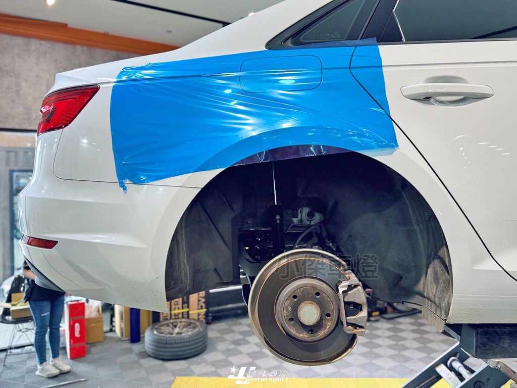 LINE_ALBUM_2026324_260330_87