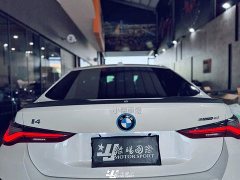 LINE_ALBUM_2026324_260401_18