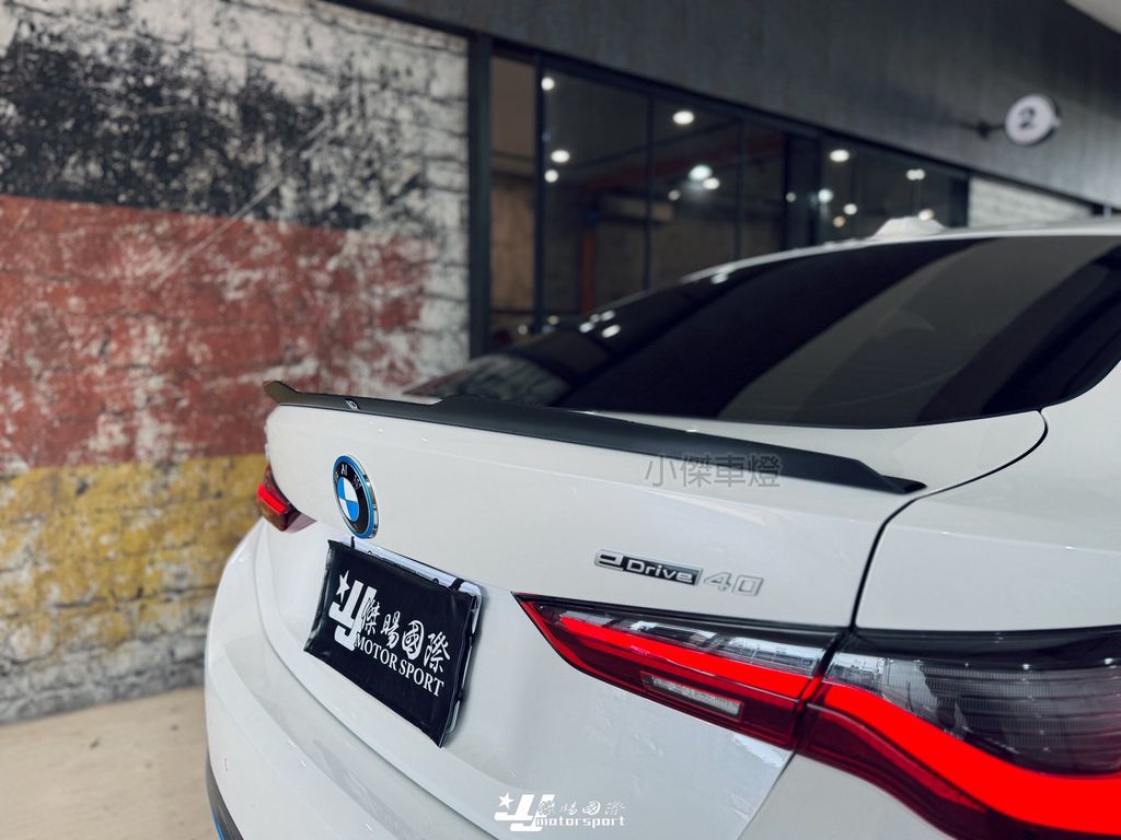 LINE_ALBUM_2026324_260401_23