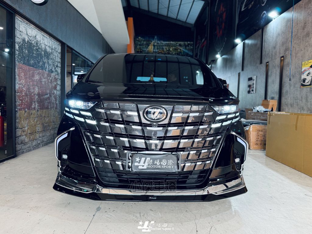 LINE_ALBUM_2026324_260330_1