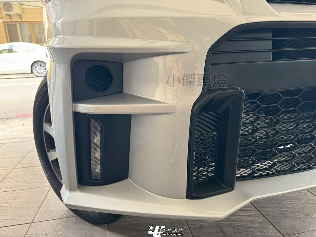 LINE_ALBUM_2026324_260403_25