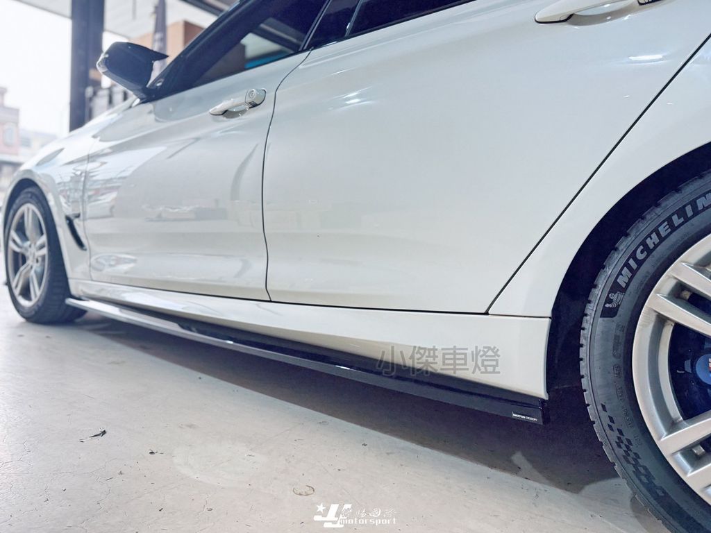 LINE_ALBUM_202642_260417_31