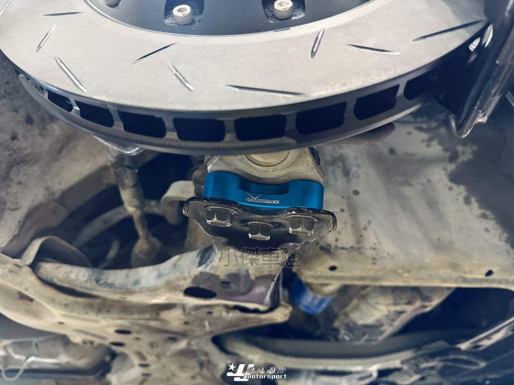 LINE_ALBUM_2026417_260423_100