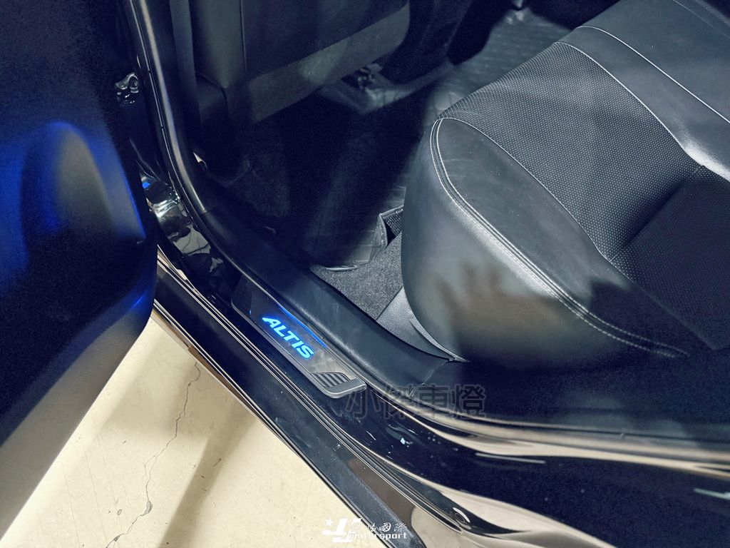 LINE_ALBUM_2026417_260423_72