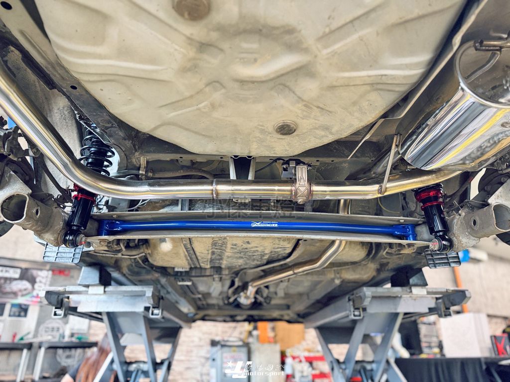 LINE_ALBUM_2026417_260423_110