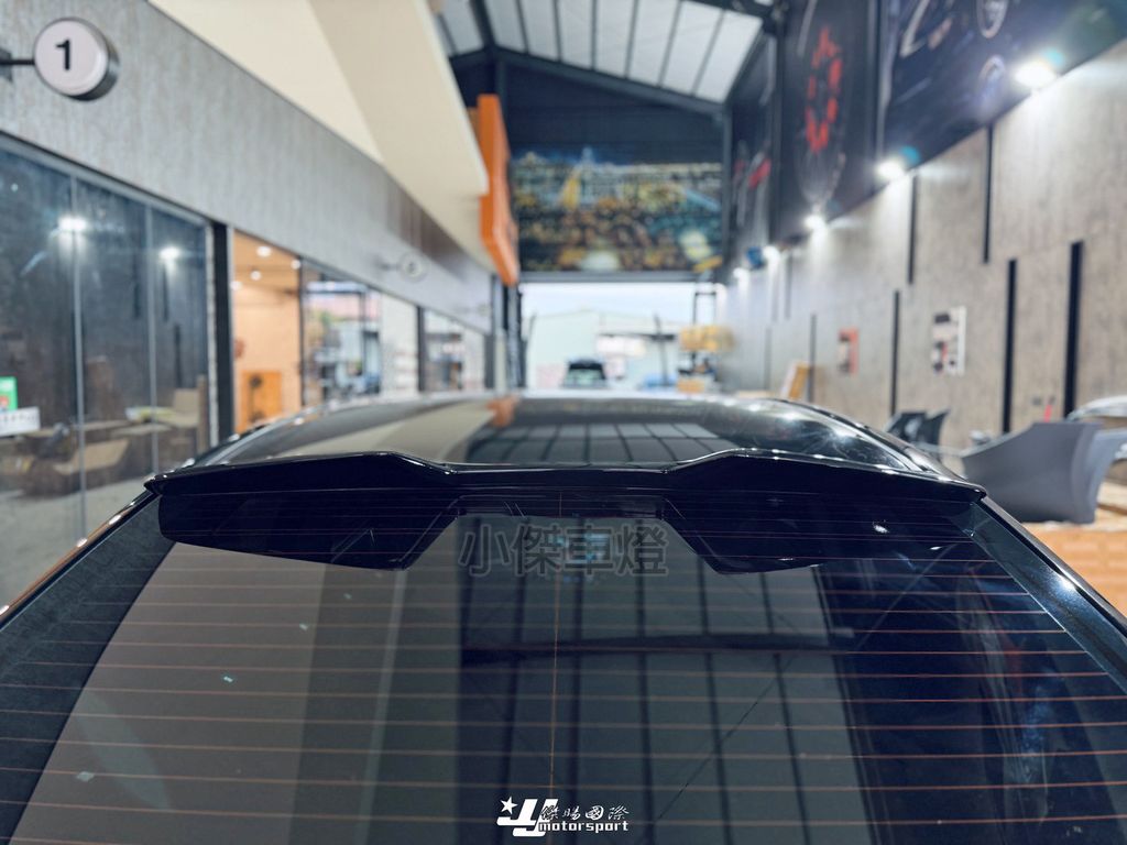 LINE_ALBUM_2026417_260423_68