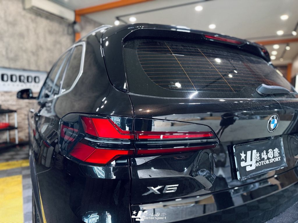 X5 G05老改新尾燈 (3)