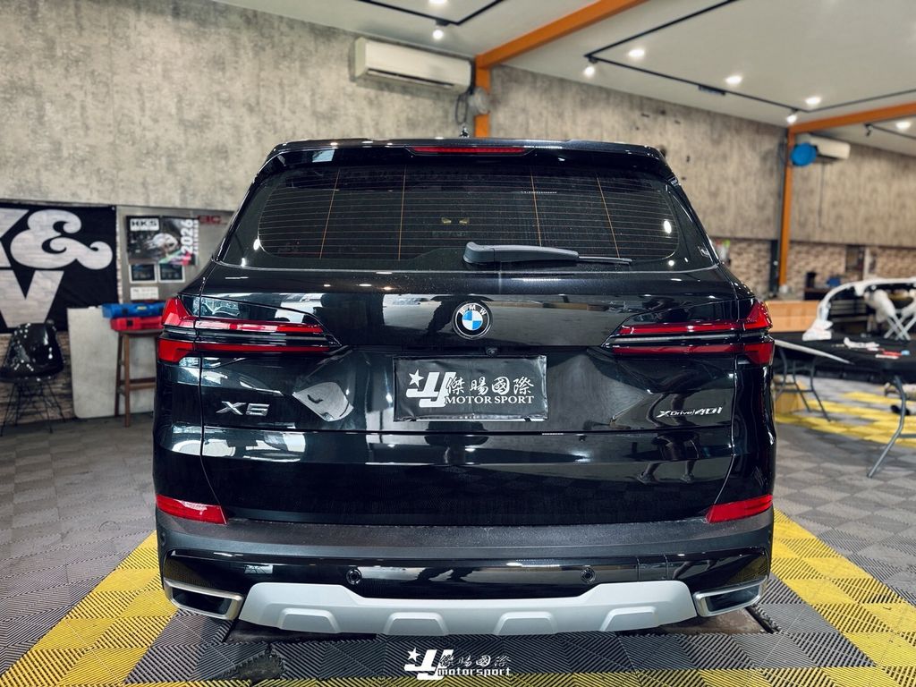X5 G05老改新尾燈 (2)