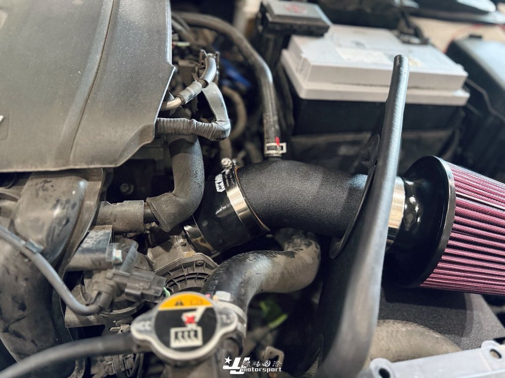 ELANTRA 18 2.0 MST (4)