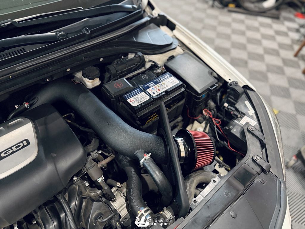 ELANTRA 18 1.6 MTS (11)