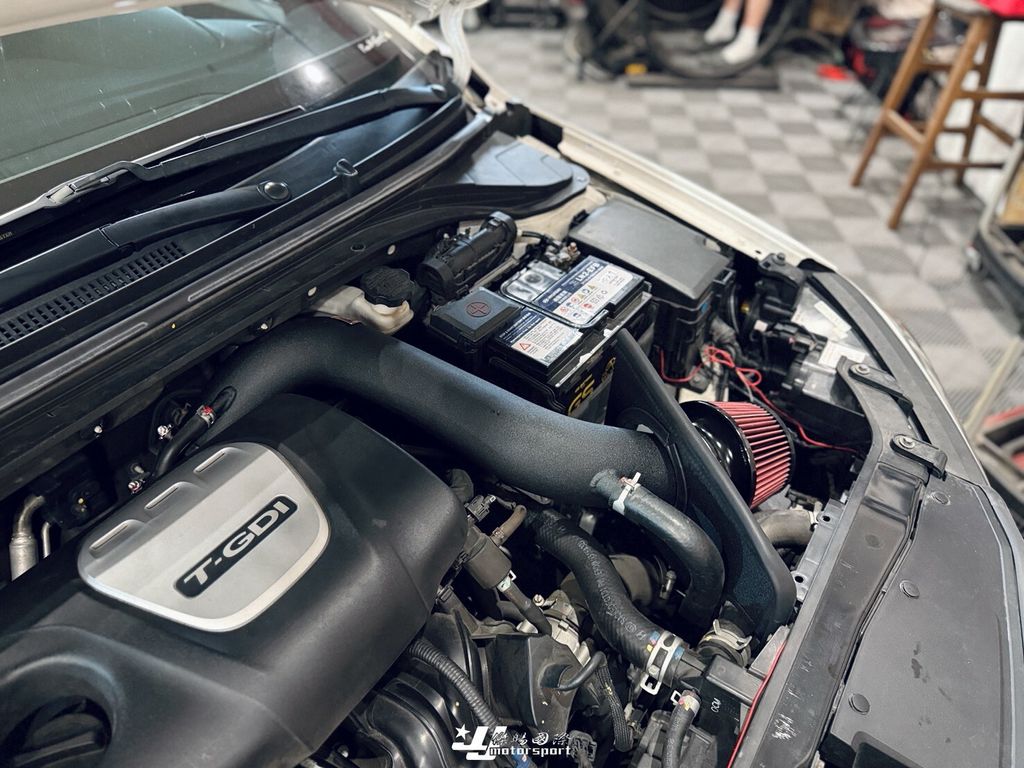ELANTRA 18 1.6 MTS (7)