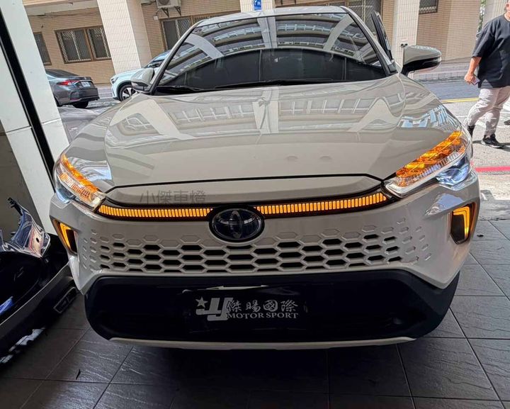 CC車頭貫穿燈-1