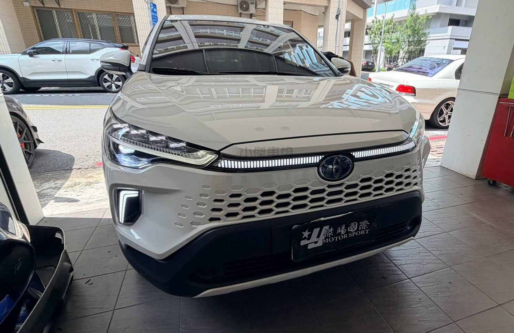 CC車頭貫穿燈-2