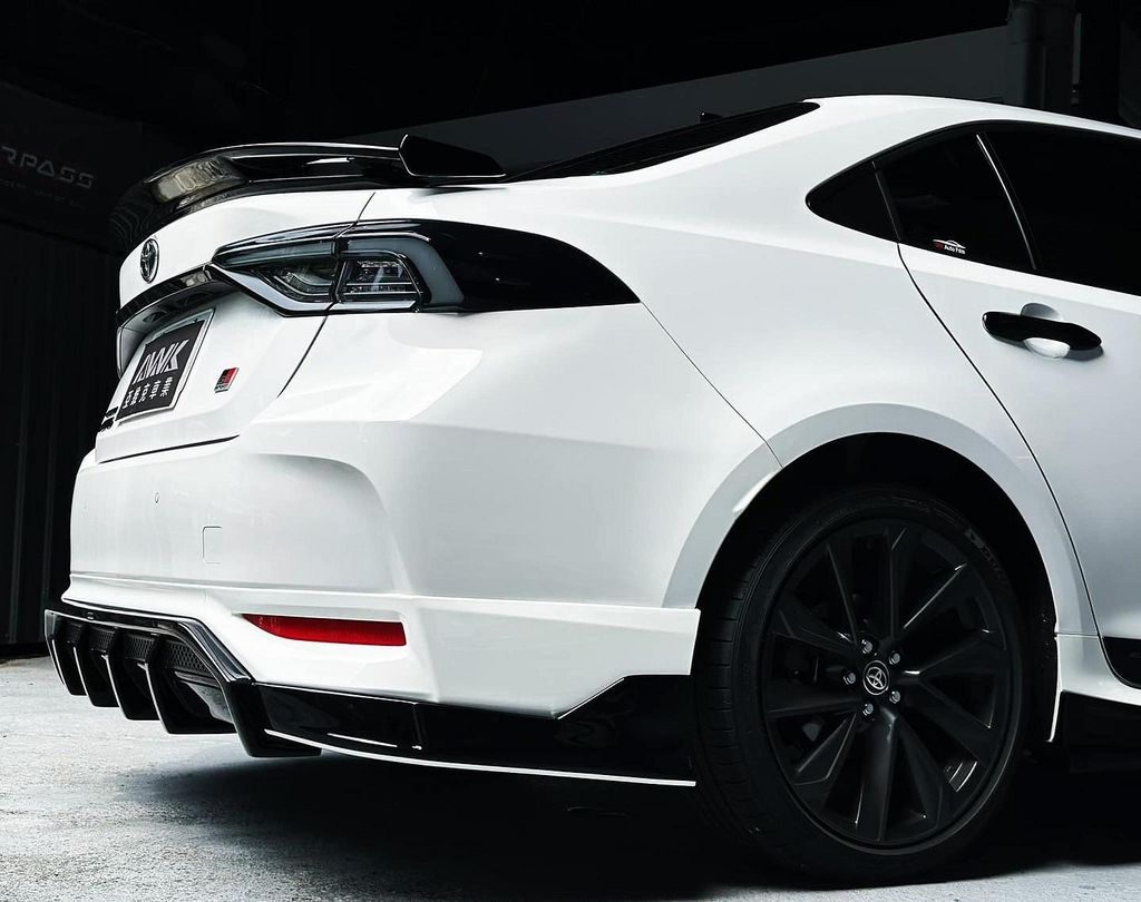 ALTIS 12代 2024 GR 專用 AWK GR-Concept 三件式 後下巴-6