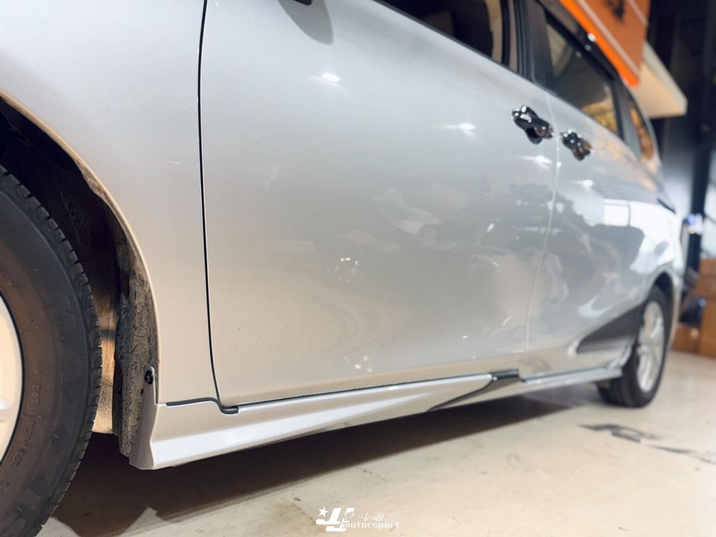 LINE_ALBUM_20251024_251111_4