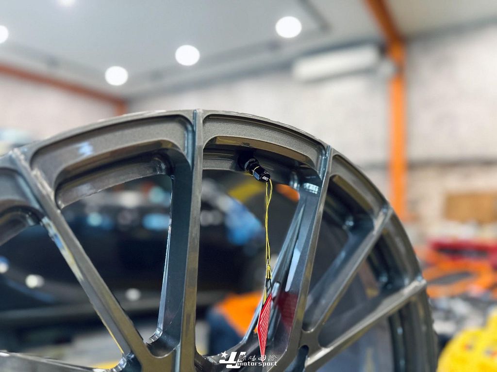 BC FORGED EH184 單片式 亮黑 鍛造鋁圈 LEXUS RX350 2025 21吋 輪框-4