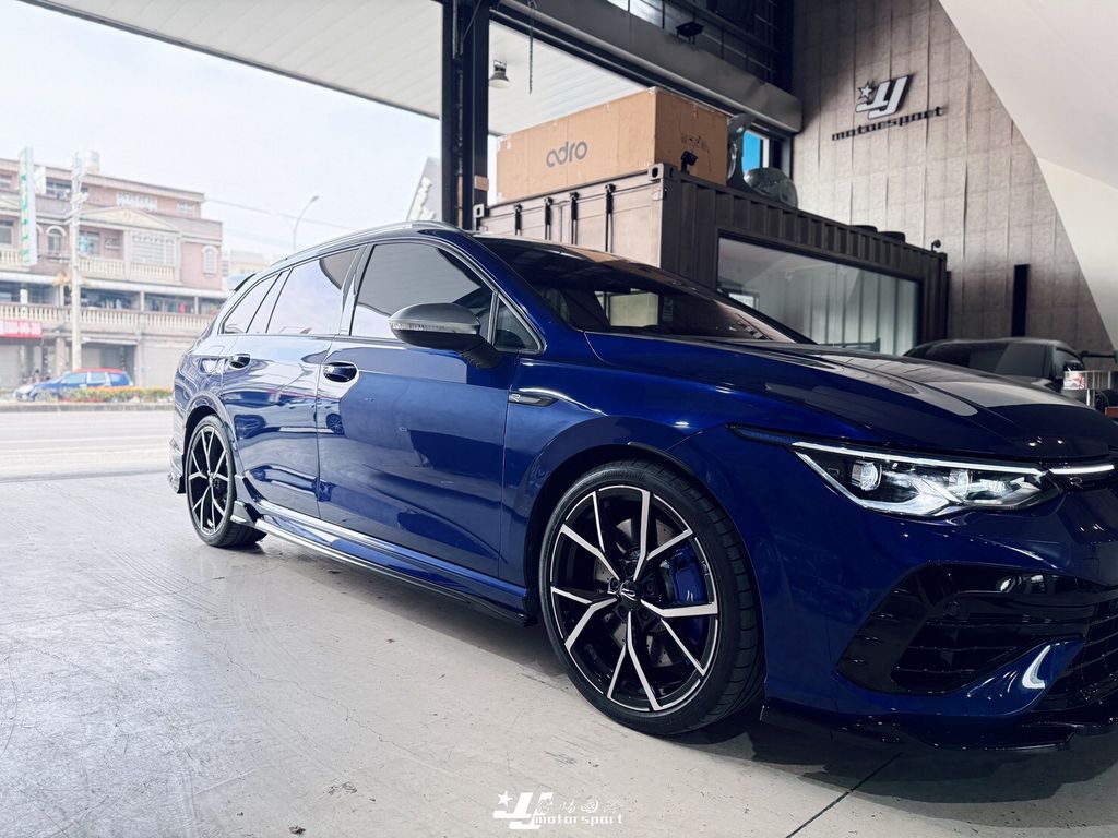 LINE_ALBUM_20251231_260113_29