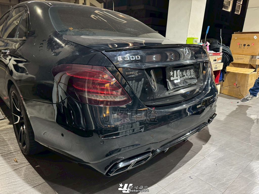 LINE_ALBUM_2026116_260121_70