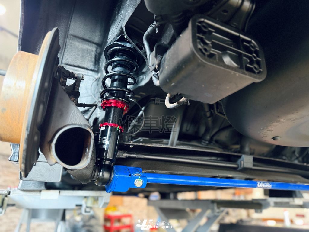 LINE_ALBUM_202626_260210_188