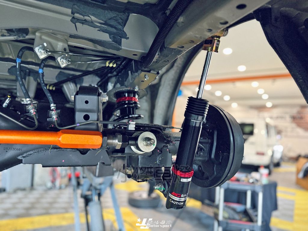 LINE_ALBUM_202626_260211_172