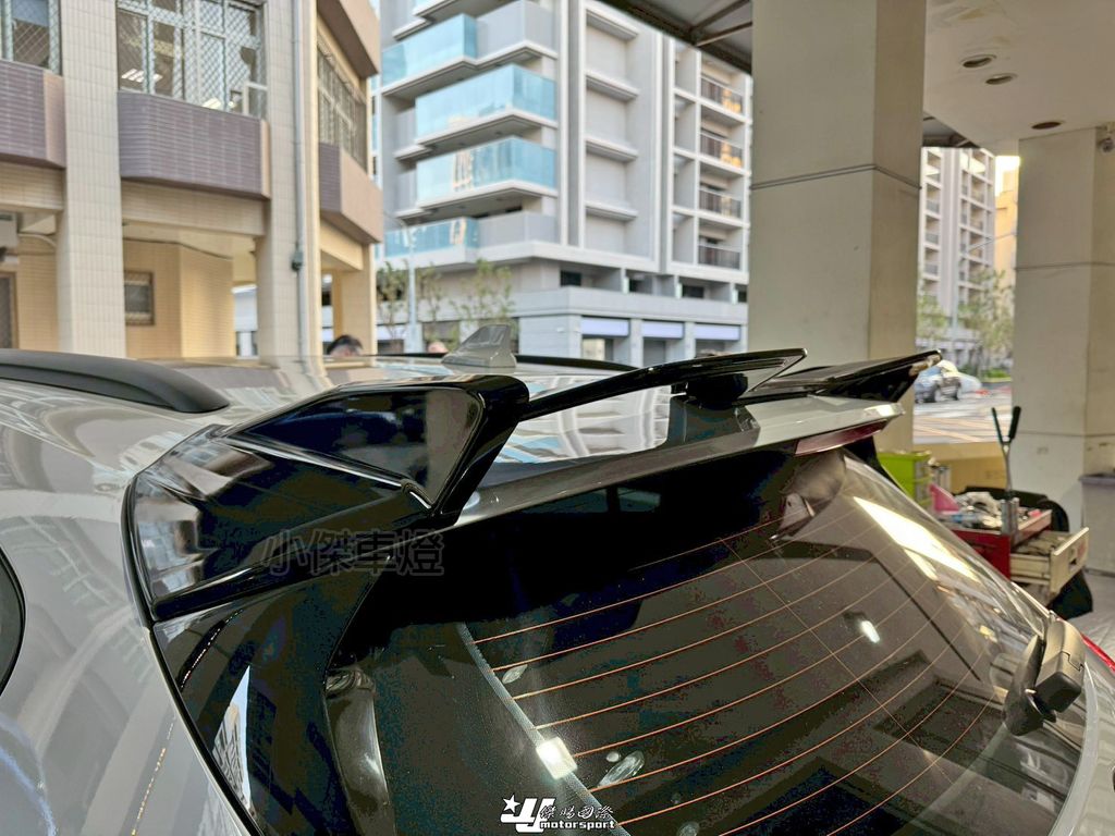 LINE_ALBUM_202626_260212_31