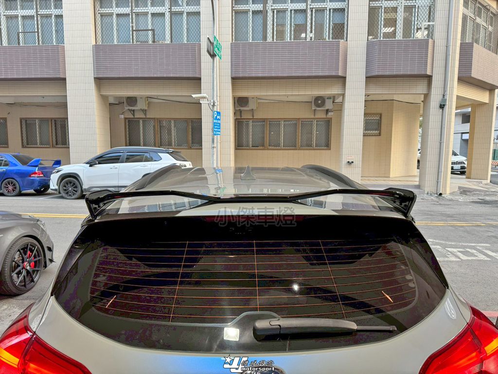 LINE_ALBUM_202626_260212_43