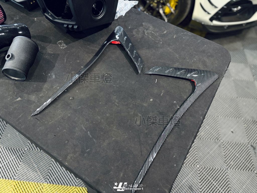 LINE_ALBUM_202626_260212_83