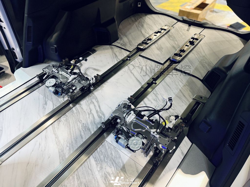 LINE_ALBUM_2026214 _1_260223_34